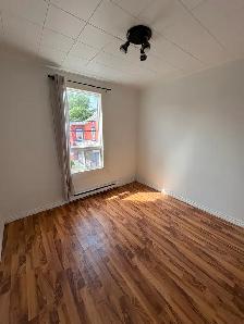 Superbe 4 ½ meuble a louer  au centre-ville de Trois-Rivière - Photo 4