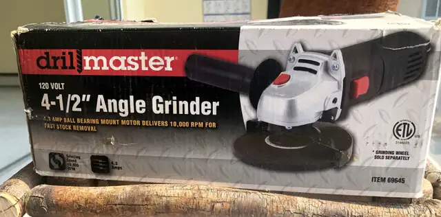 ANGLE GRINDER