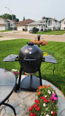 Charbroiler Acorn Smoker $175.00 OBO p/u clareview , Fraser Area - Photo 4