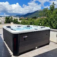 VEGA HOT TUB FOR SALE