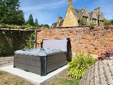 VEGA HOT TUB FOR SALE - Photo 8