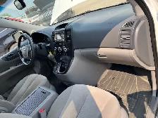 2014 Kia Sedona LX, Safetied - Photo 8