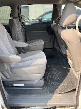 2014 Kia Sedona LX, Safetied - Photo 10
