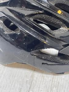 MEC Bike Helmet - Photo 3