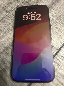 iPhone 15 Pro 128 GB - 83% Battery