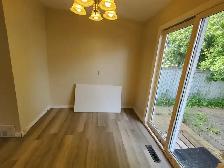 Private room for rent in a house - Photo 5