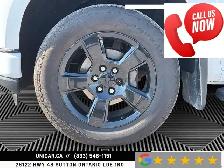 2019 Chevrolet Silverado 1500 LT Custom / 5.3L V8 / 4WD / Double - Photo 19