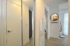 LUXURY YORKVILLE LIVING AT EXHIBIT RESIDENCES! - Photo 5