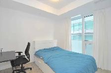 LUXURY YORKVILLE LIVING AT EXHIBIT RESIDENCES! - Photo 7