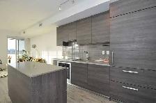 LUXURY YORKVILLE LIVING AT EXHIBIT RESIDENCES! - Photo 11