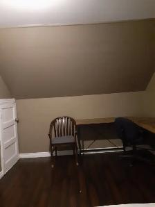 Seeking Mature Student - Photo 5