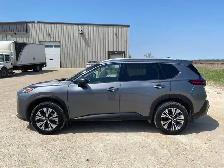 2021 Nissan Rogue SV - Photo 6
