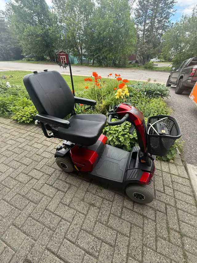 Mobility Scooter  -  Pride Victory LX