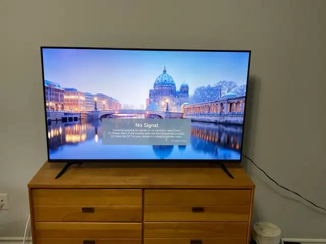 50 inch LG 4k tv 50UQ7570PUJ