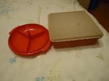 TUPPERWARE CONTAINER  WITH SERVING TRAY