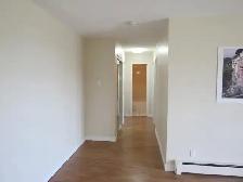 All Inclusive! 2-bedroom apartment ( 616 Silverbirch Rd) - Photo 6