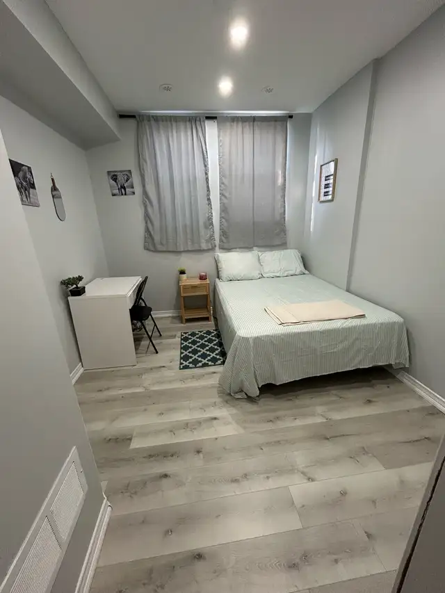 Modern Private Room for Rent $45/Day |Scarborough