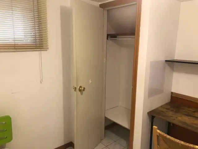 Mcmaster student house rental