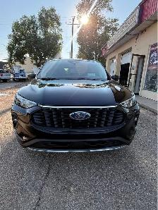 2023 Ford Escape PHEV 1 Owner - Photo 4