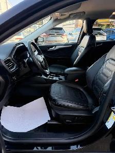2023 Ford Escape PHEV 1 Owner - Photo 9