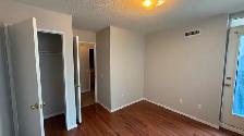 Lease 2 2 Condo - Bay & College PENROSE 750 Bay St. Downtown - Photo 12