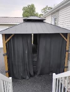 Gazebo 10x10 $1000