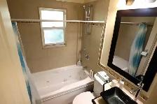 Home for rent in Sylvan Lake one block to beach. - Photo 5