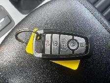 2021 Ford Edge SEL, All Wheel Drive, Leather Seats, P. Seats, - Photo 24