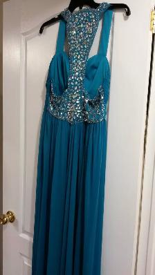 Gowns (Brand New) - Photo 7