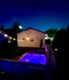Furnished/Unfurnished Luxurious 3 Bed 2.5 Bath W/ AC Hot Tub