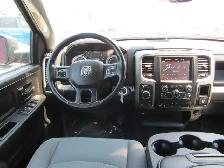 2021 Ram 1500 Classic Express 4x4 Crew Cab 5'7' Box 5.7 Hemi V8| - Photo 2
