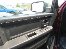 2021 Ram 1500 Classic Express 4x4 Crew Cab 5'7' Box 5.7 Hemi V8| - Photo 18