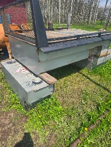 Truck box skid, 2 tidy tanks 300 gallon and 600 gallon, tool box - Photo 6