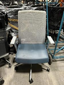 Haworth Very Task Chair! - Photo 2
