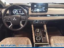 2023 Mitsubishi Outlander PHEV SEL S-AWC - Photo 12