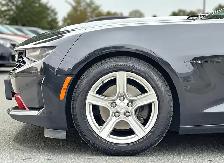 2019 Chevrolet Camaro 1LT - Photo 11