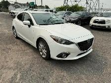 2015 Mazda MAZDA3 GT - Photo 3