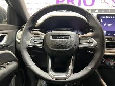2024 Jeep Compass - Photo 18