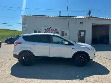 2016 Ford Escape SE - Photo 2