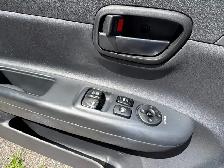 2010 Hyundai Accent LOW KMS / ICE COLD AC! 416-894-9099 Brian - Photo 9