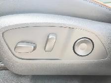 2026 GMC Acadia AT4- Trailering Pkg - Heated Seats and Steering - Photo 25