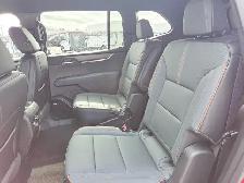 2026 GMC Acadia AT4- Trailering Pkg - Heated Seats and Steering - Photo 26