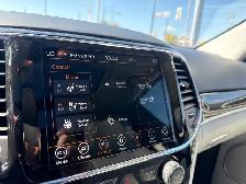 2021 Jeep Grand Cherokee Summit Summit! Loaded! Well Maintained! - Photo 21