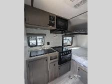 2025 Sunset Park RV Sunlite 16BH - Photo 7