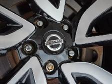 2020 Nissan Rogue - Seat Memory | Cross-Traffic Alert - Photo 12
