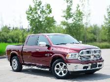 2017 Ram 1500 Laramie - Multi-Zone A/C | Power Seats - Photo 2
