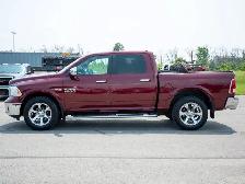 2017 Ram 1500 Laramie - Multi-Zone A/C | Power Seats - Photo 5