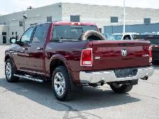 2017 Ram 1500 Laramie - Multi-Zone A/C | Power Seats - Photo 6