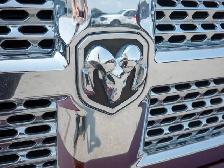 2017 Ram 1500 Laramie - Multi-Zone A/C | Power Seats - Photo 13