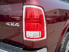2017 Ram 1500 Laramie - Multi-Zone A/C | Power Seats - Photo 18